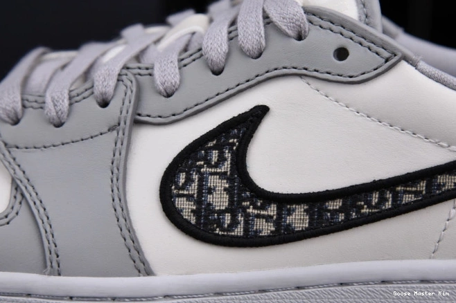 OG CN8607-002 X DR (DR JORDAN 1 LOW box) shoe 0808
